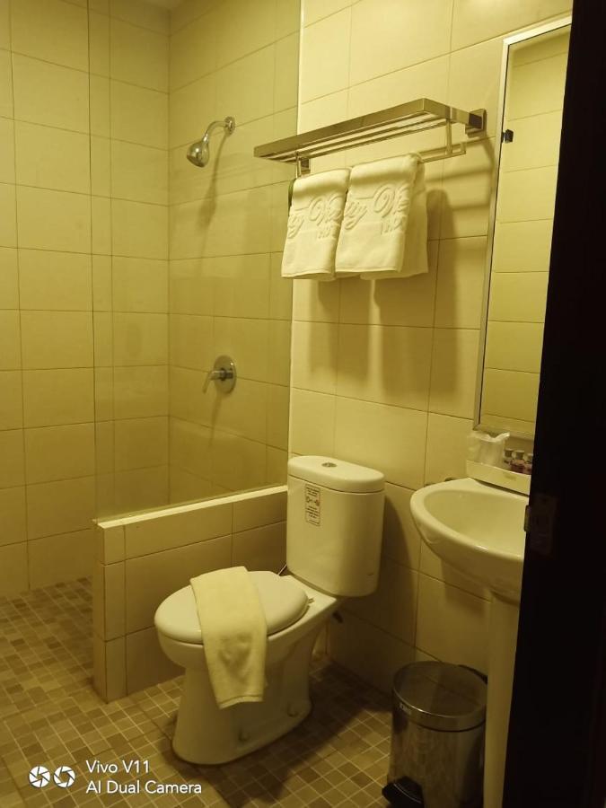 Ayla City Hotel Sorong Εξωτερικό φωτογραφία